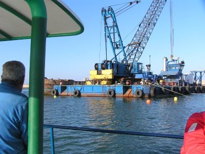 Underwater cutting & Lift Parts from wrecks in Casablanca Port of MOROCCO